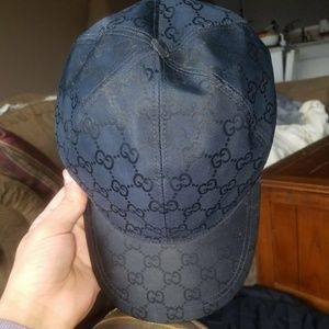 Meet your Posher, Bill